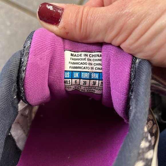 Mizuno Wave Rider 19 womens running shoes - Picture 6 of 9